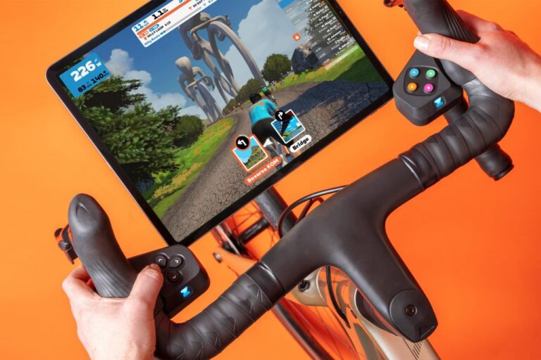 Read more about the article זוויפט מציגה את ה Zwift Play – בקרי משחק שנועדו לשפר את האינטרקציה שלכם עם האפליקציה